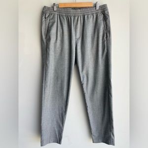 Abercrombie & Fitch men’s pull on trousers